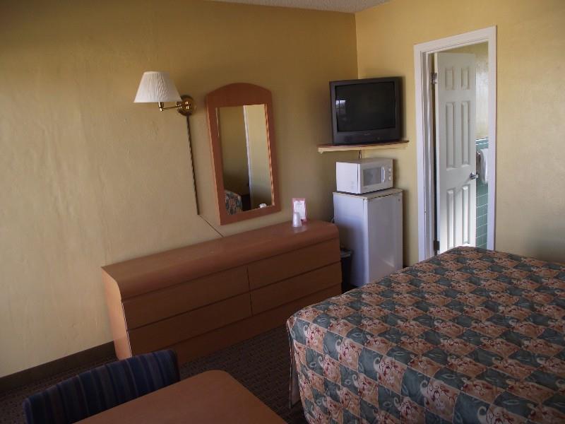 A 1 A Super Inn Ormond Beach Zimmer foto
